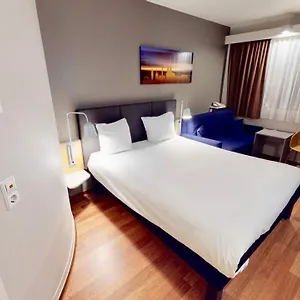 ibis-cologne-airport-hotel.topcolognehotels.com/